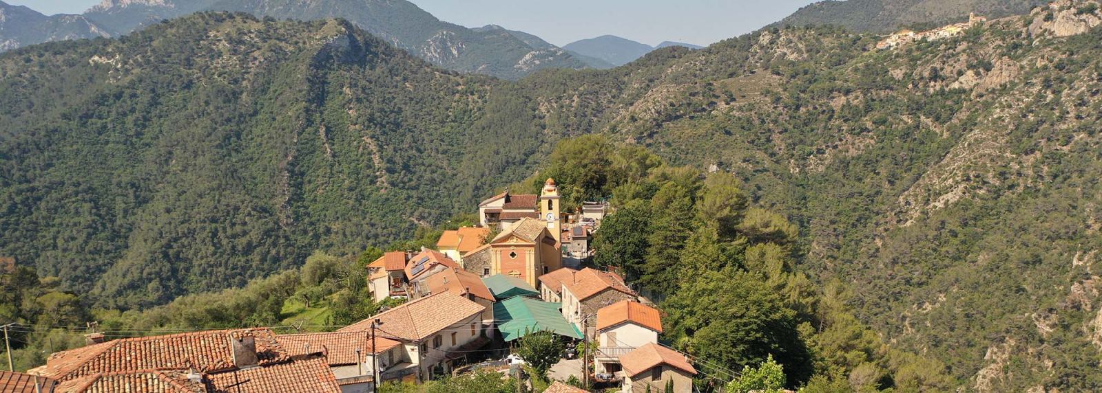 Haut de la montagne Breil sur Roya